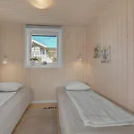3 Bedroom Amazing Home In Haarby Nyaraló *