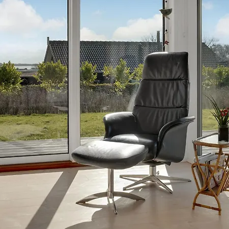 3 Bedroom In Haarby *